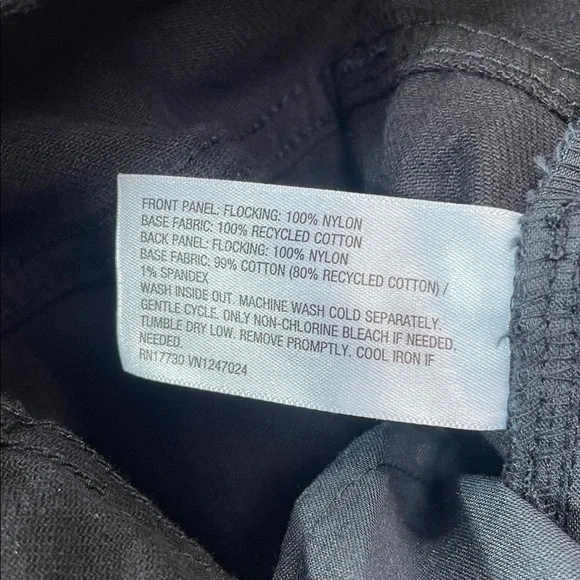 Wild Fable Flocked Floral High Rise Straight Leg Easy Rigid Black Jeans | NWT! - Picture 11 of 11